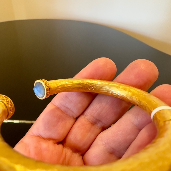 NWT Authentic Luxury Summer Spring Julie Vos Iridescent Charcoal Blue Hinge Cuff - Picture 9 of 17